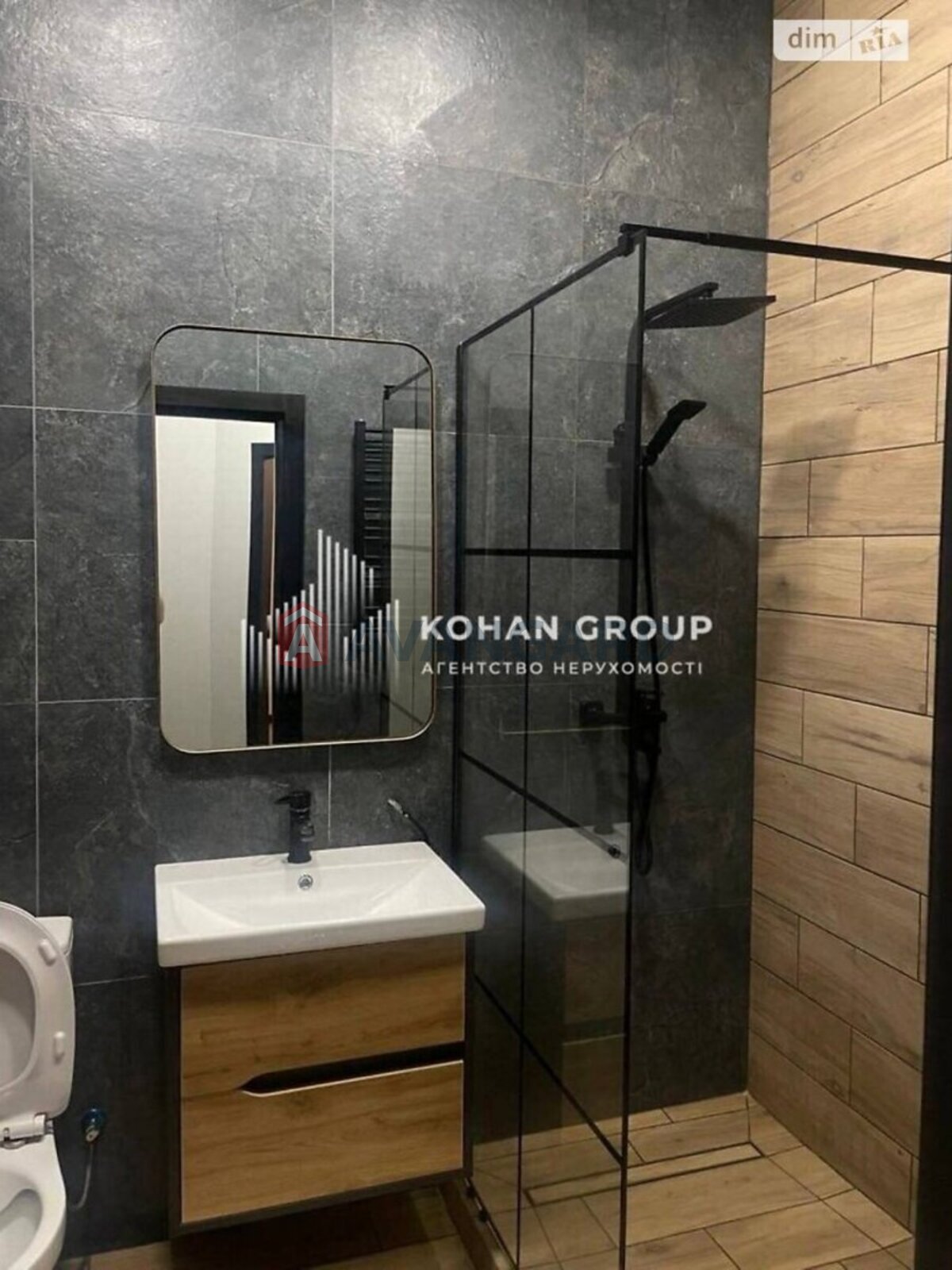 1 ��. ��������, 37/17/11 ��. �., 1/10 ������ ���� 7