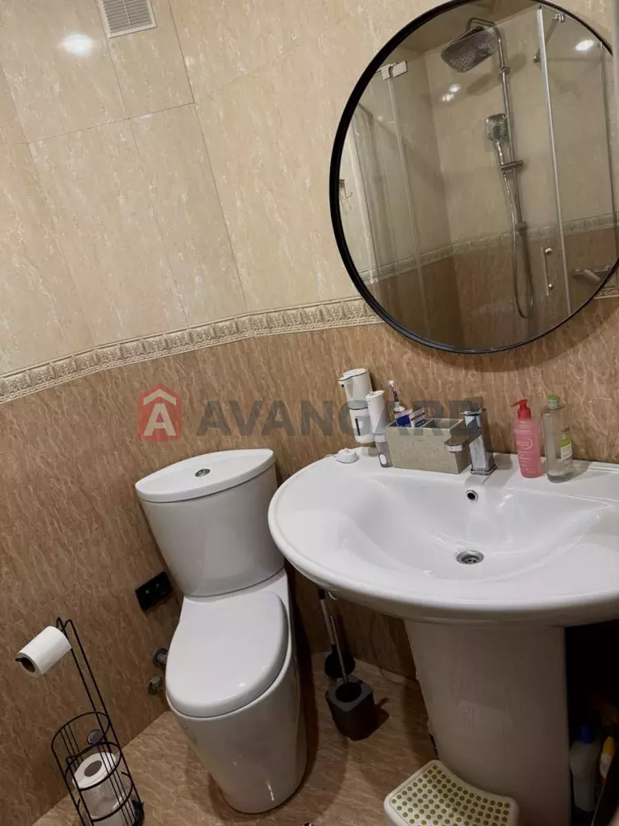 3 ��. ��������, 85/-/25 ��. �., 9/10 ������ ���� 5