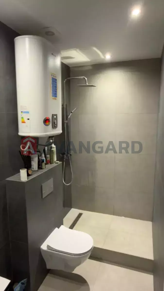 1 ����. ��������, 30/15/9 ��. �., 2/5 ���� ���� 8