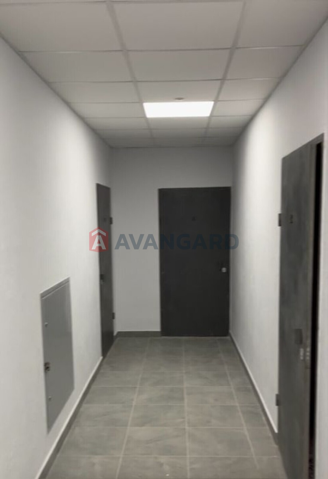 1 ��. ��������, 30/-/8 ��. �., 4/5 ������ ���� 6