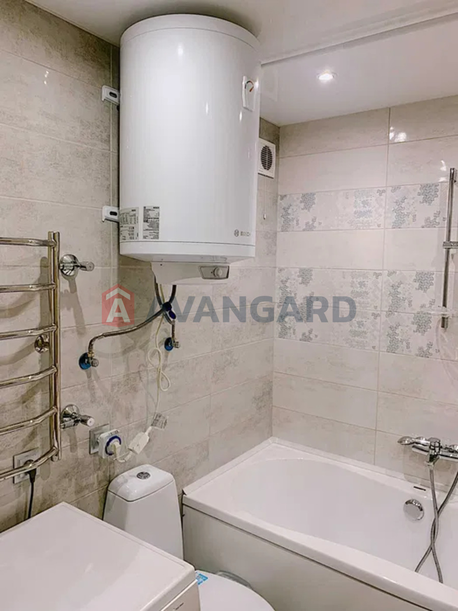 3 . , 68/-/10 . ., 2/9   9