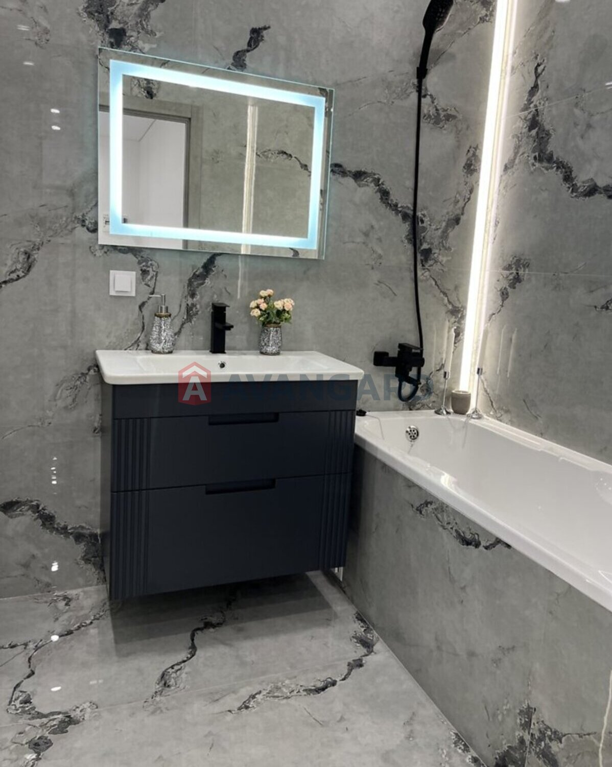 2 ����. ��������, 70/29/24 ��. �., 5/8 ���� ���� 5