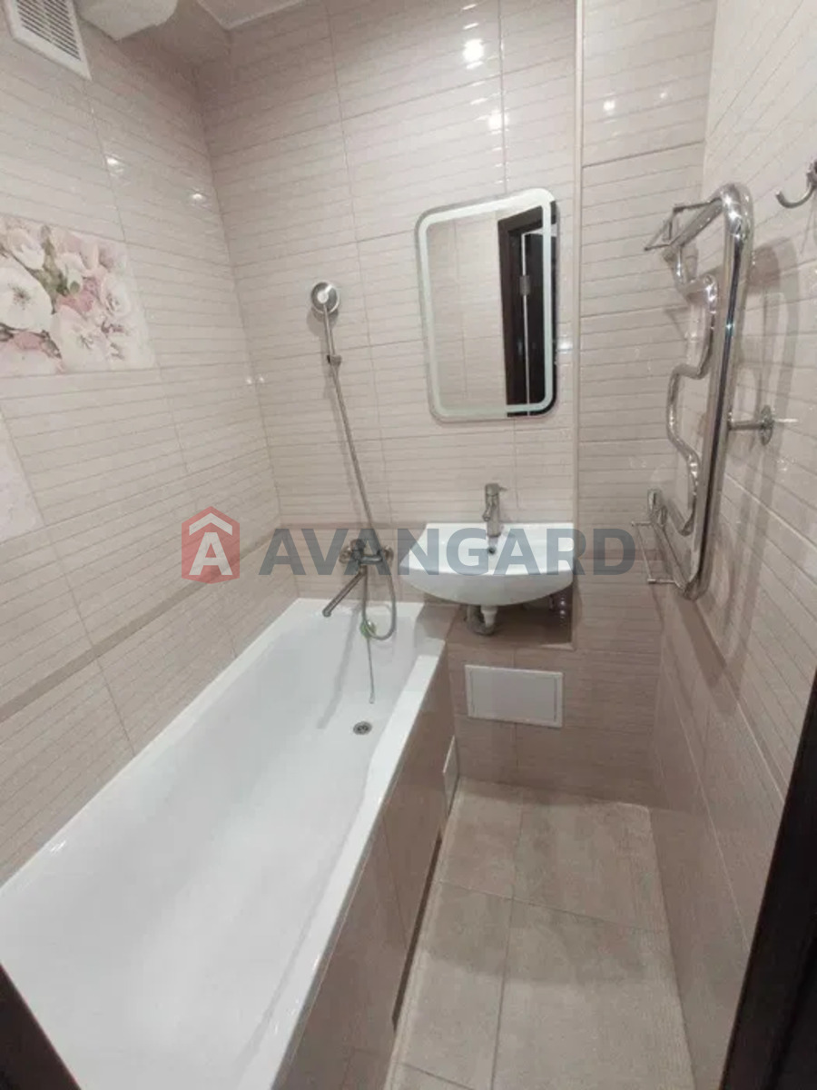 3 ��. ��������, 54/-/6 ��. �., 2/5 ������ ���� 2