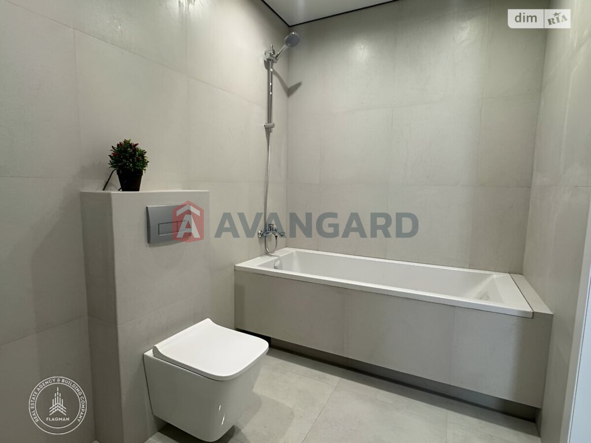 1 ��. ��������, 50/-/14 ��. �., 2/3 ������ ���� 2