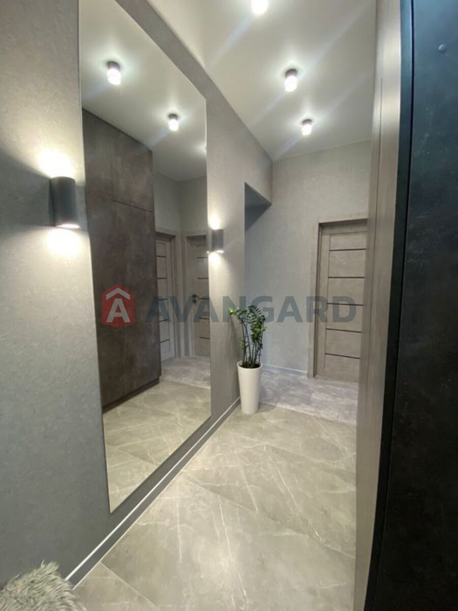 3 ����. ��������, 75/-/7 ��. �., 5/5 ���� ���� 14