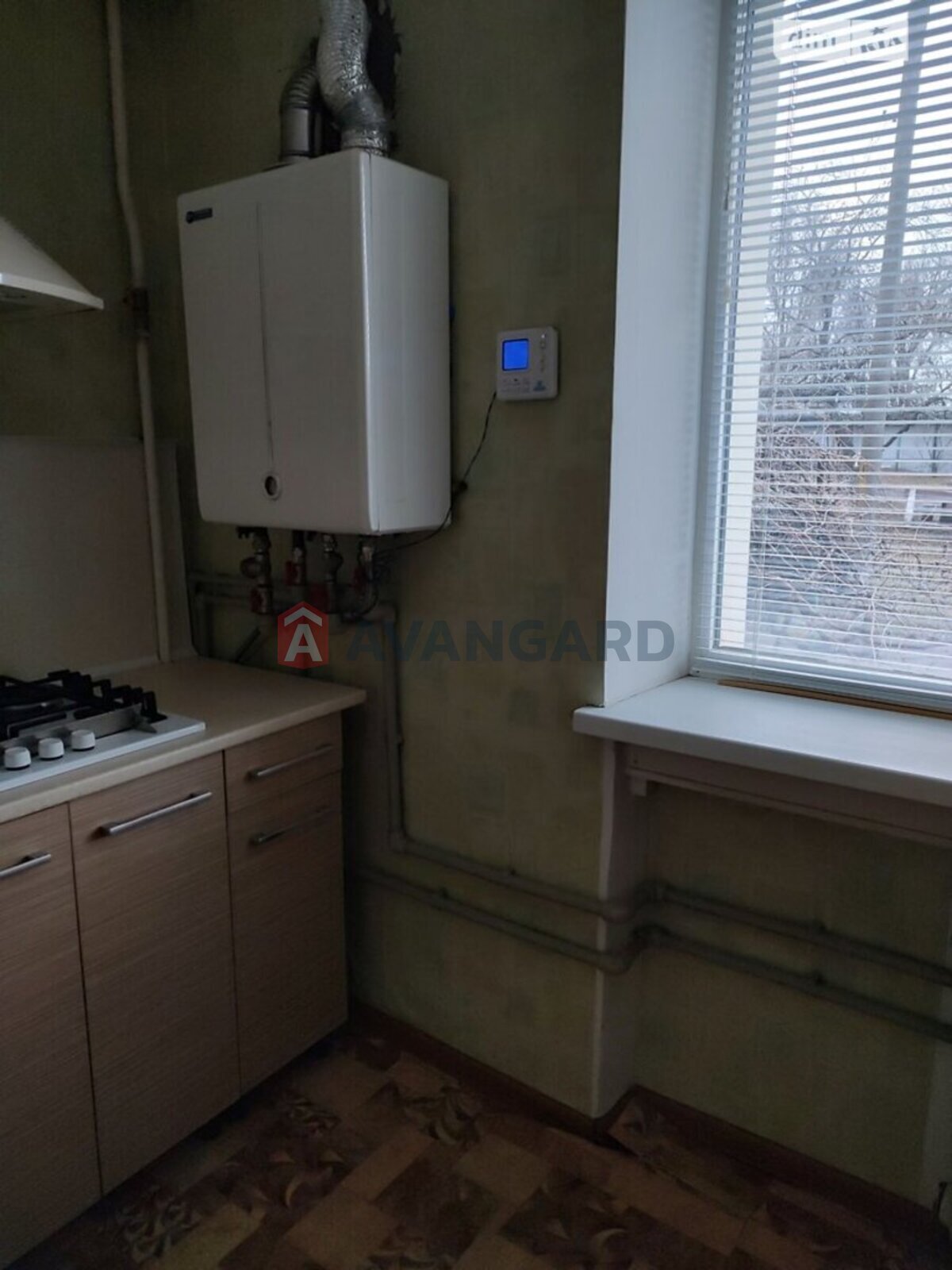 1 ��. ��������, 41/18/8 ��. �., 1/2 ������ ���� 4