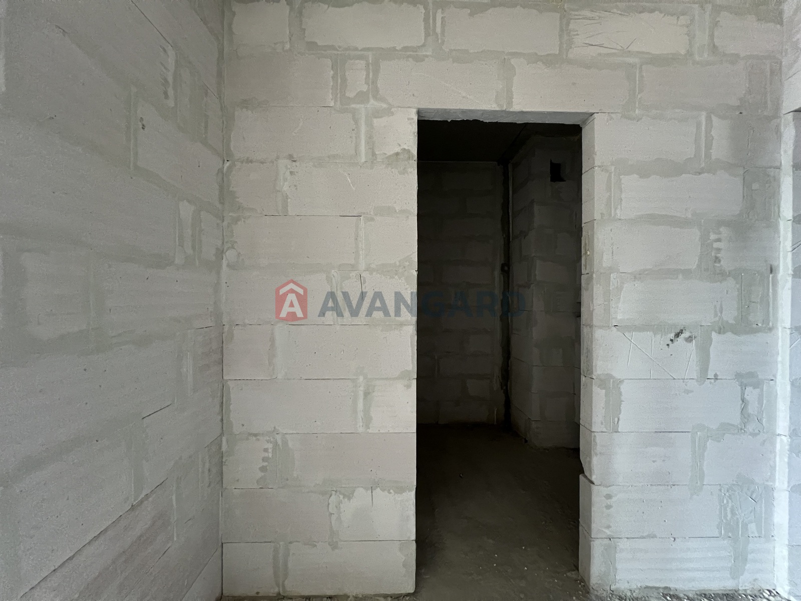 1 ��. ��������, 40/12/15 ��. �., 4/10 ������ ���� 9