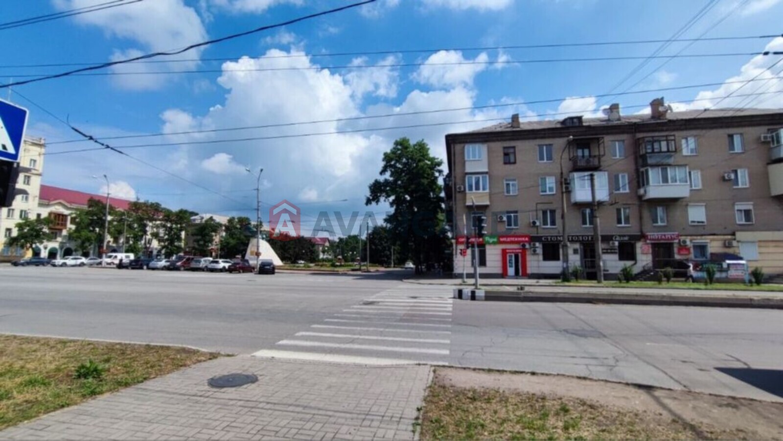 3 ��. ��������, 85/-/9 ��. �., 4/4 ������ ���� 1