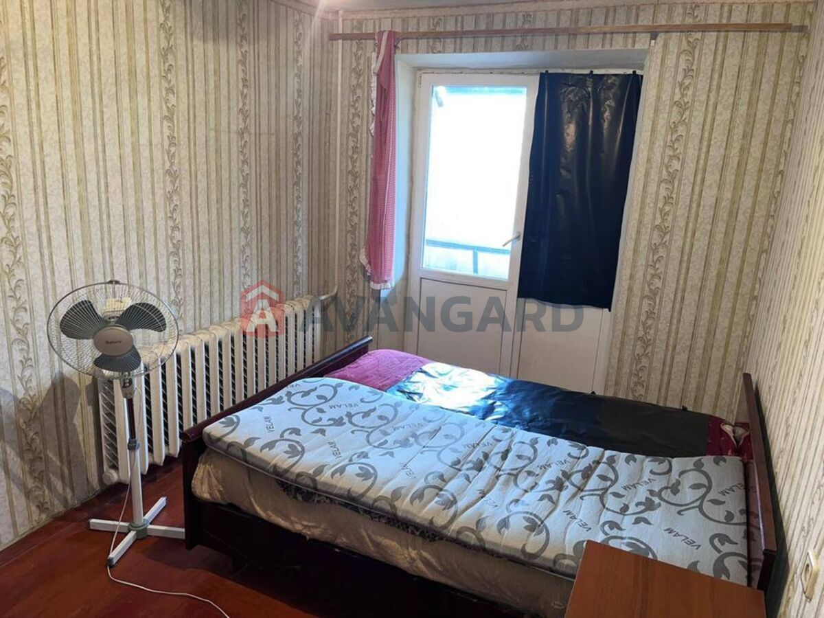 4 ��. ��������, 82/51/7 ��. �., 4/9 ������ ���� 9