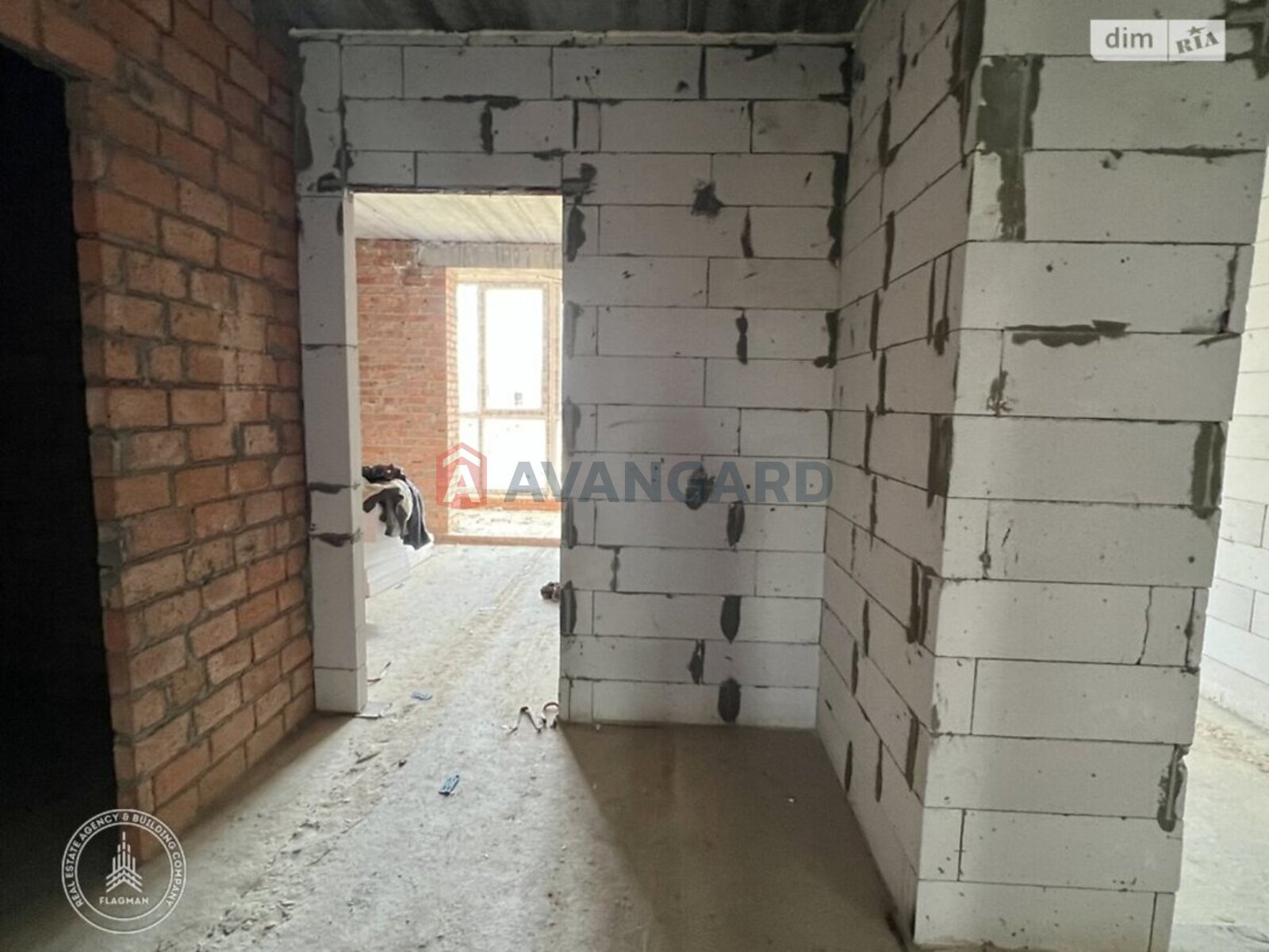 2 ��. ��������, 76/60/25 ��. �., 3/5 ������ ���� 9