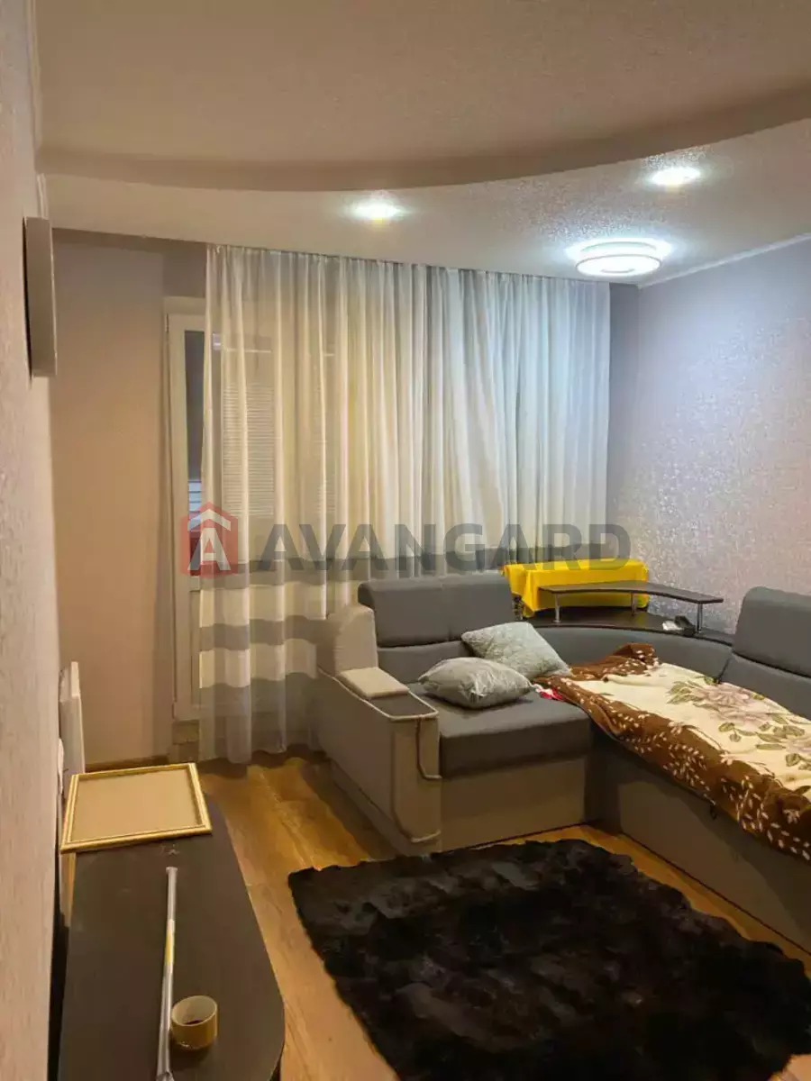 1 ��. ��������, 34/18/7 ��. �., 1/5 ������ ���� 1