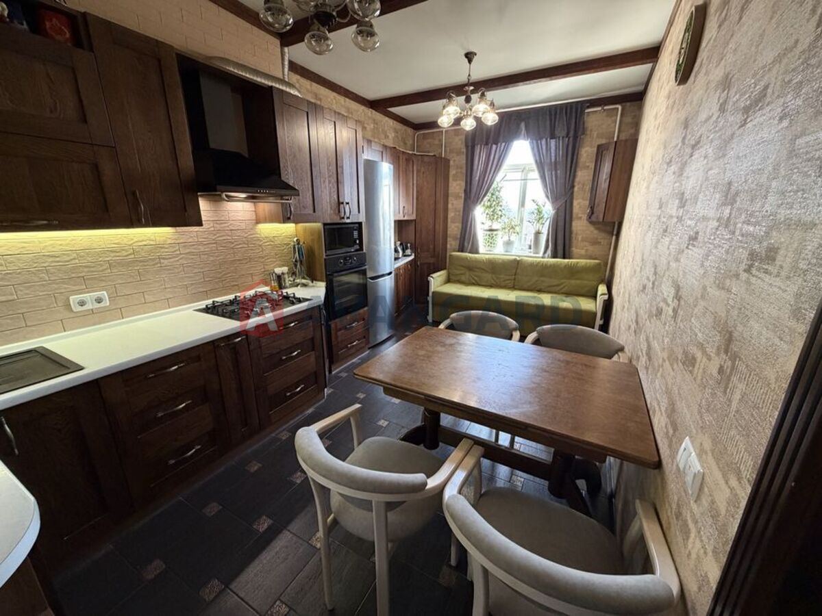 2 ��. ��������, 73/-/16 ��. �., 6/6 ������ ���� 1