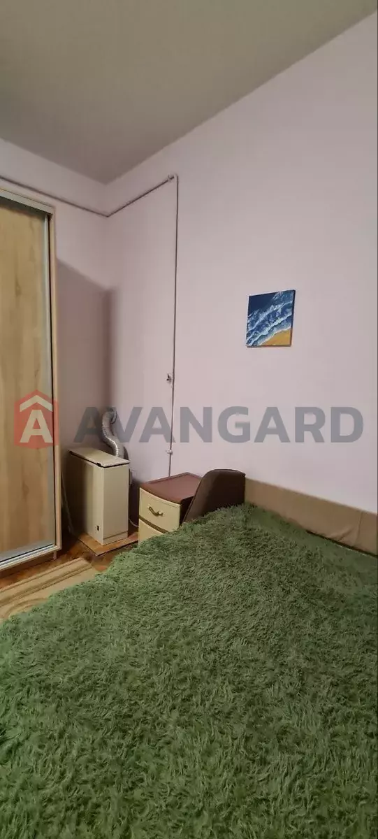 1 ��. ��������, 27/15/8 ��. �., 1/3 ������ ���� 6