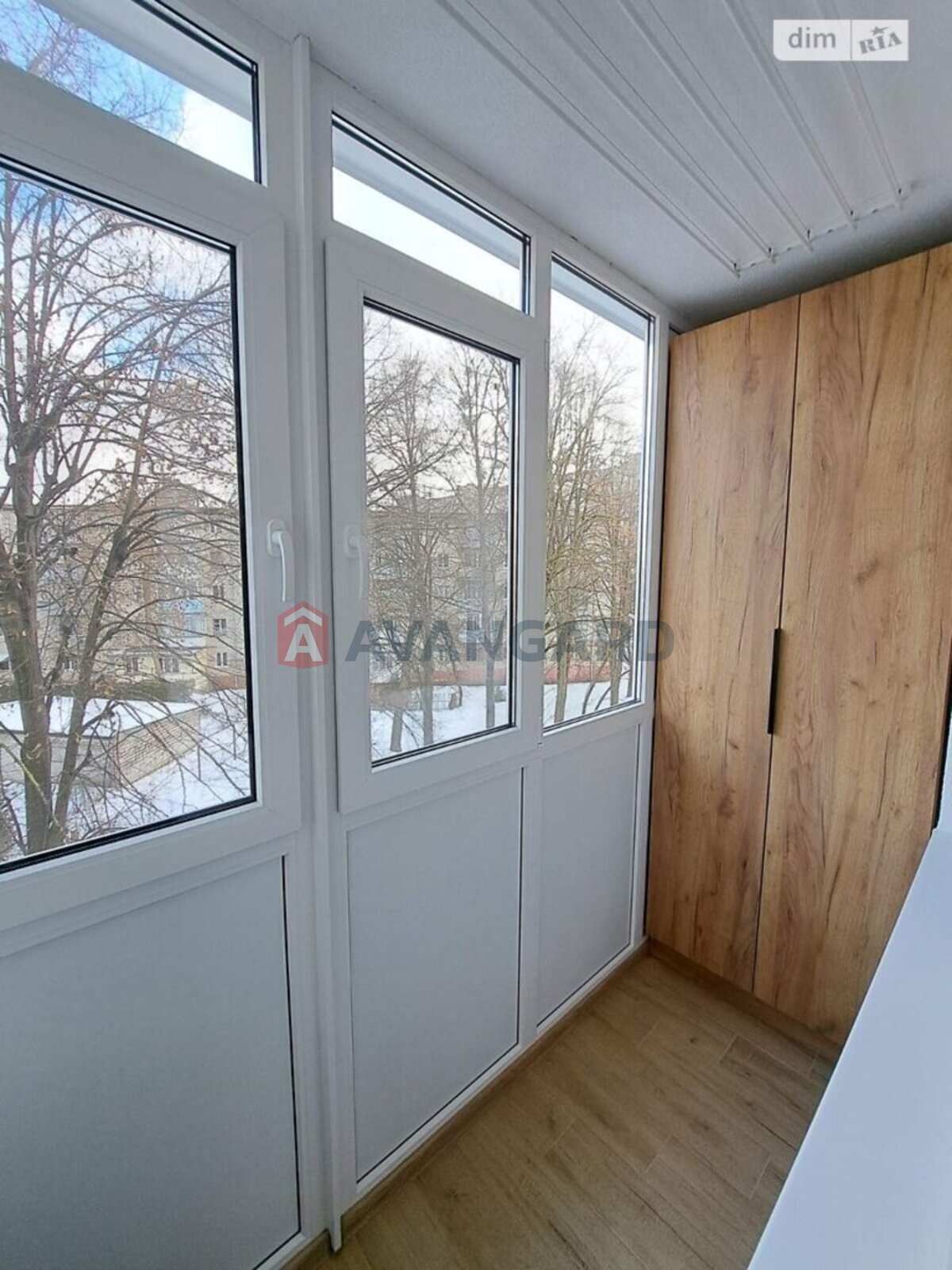 1 ����. ��������, 30/17/5 ��. �., 4/5 ���� ���� 2