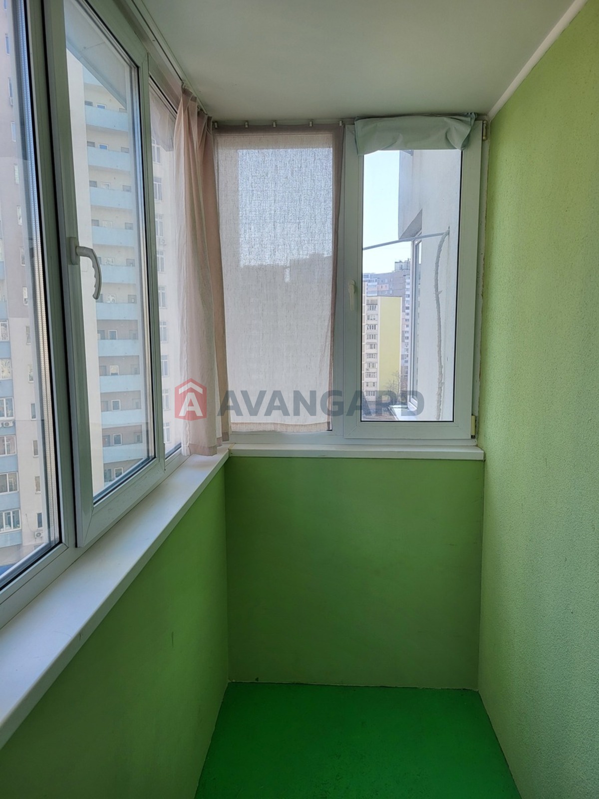 1 ��. ��������, 46/19/10 ��. �., 8/24 ������ ���� 9