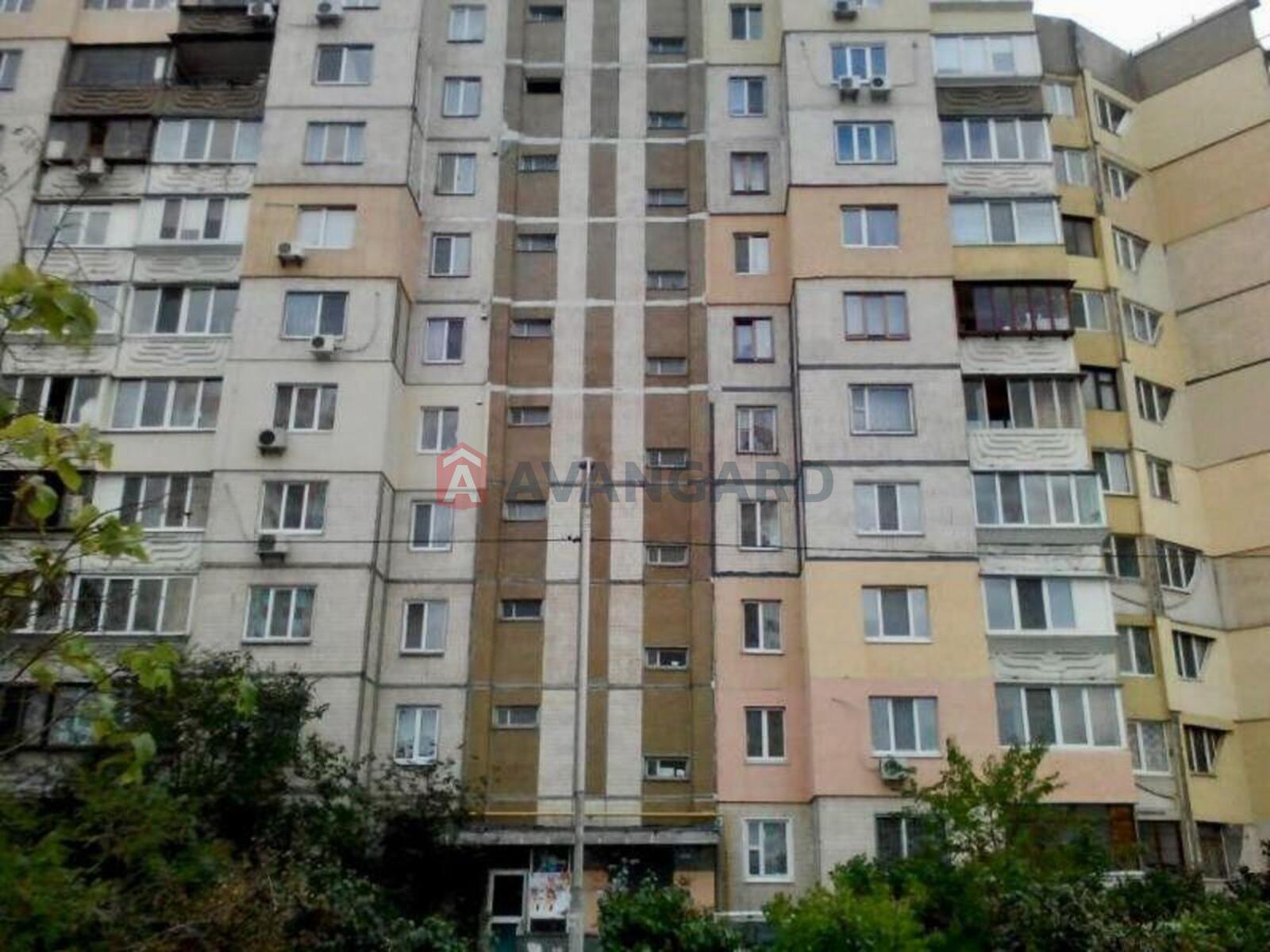 3 ����. ��������, 70/-/7 ��. �., 9/10 ���� ���� 2