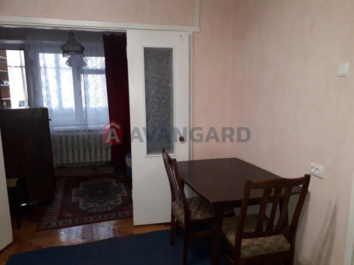 2 ��. ��������, 38/-/7 ��. �., 3/12 ������ ���� 13