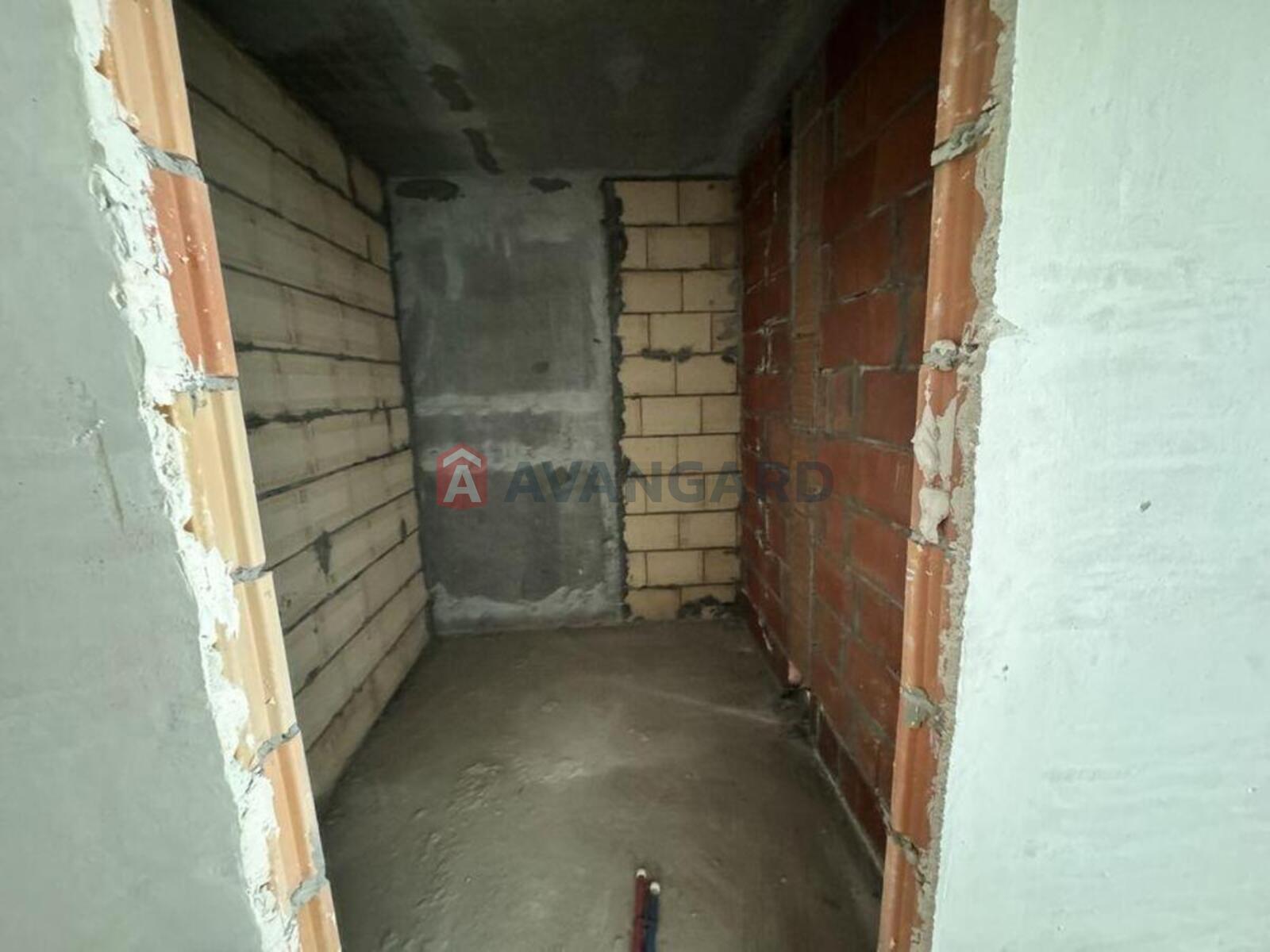 1 ��. ��������, 35/-/10 ��. �., 5/12 ������ ���� 7