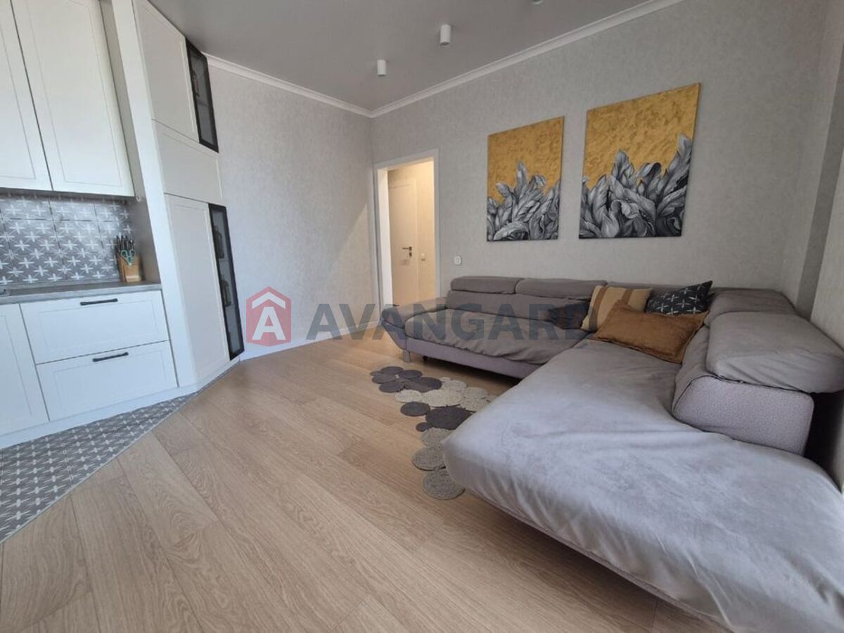 2 ��. ��������, 67/-/24 ��. �., 7/10 ������ ���� 15