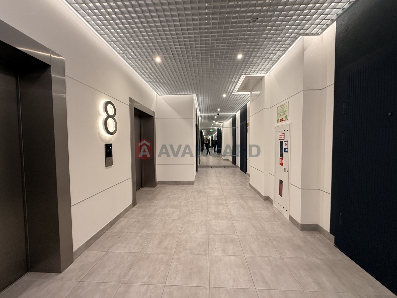 2 ��. ��������, 59/30/18 ��. �., 8/18 ������ ���� 7