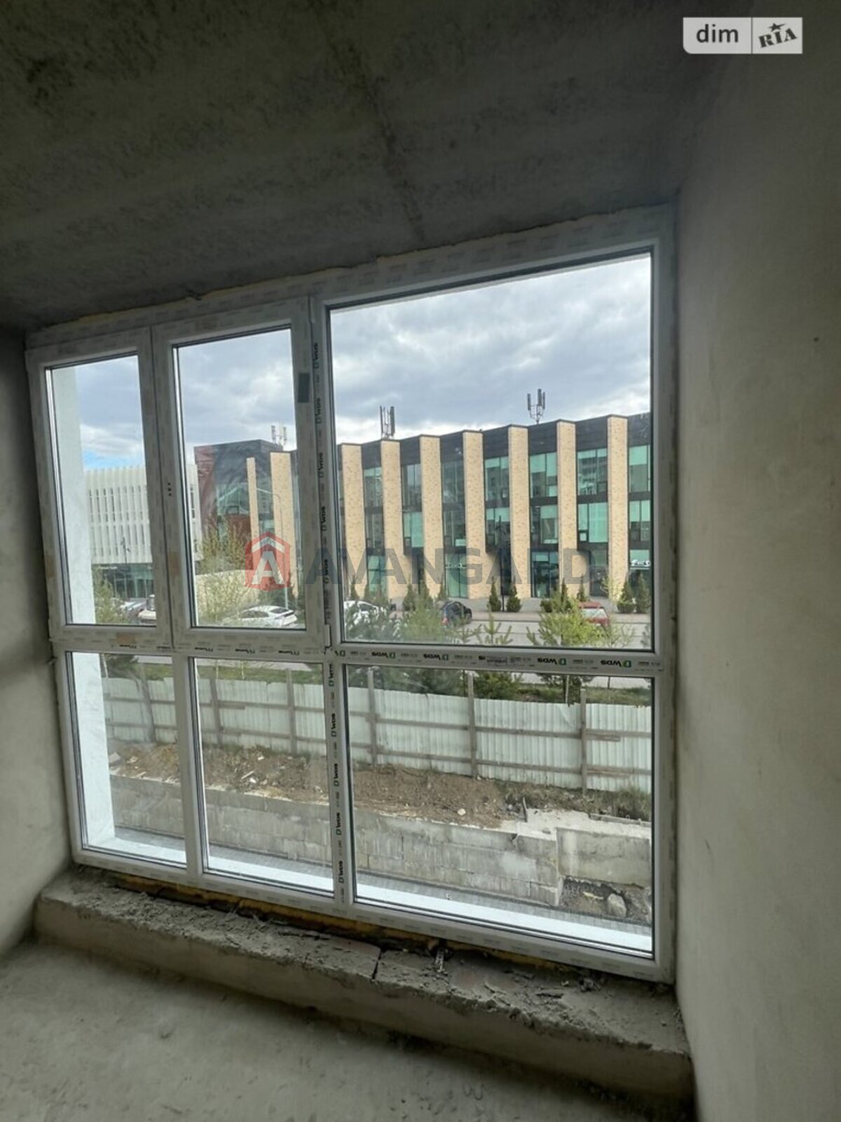 1 ��. ��������, 37/37/8 ��. �., 1/9 ������ ���� 16