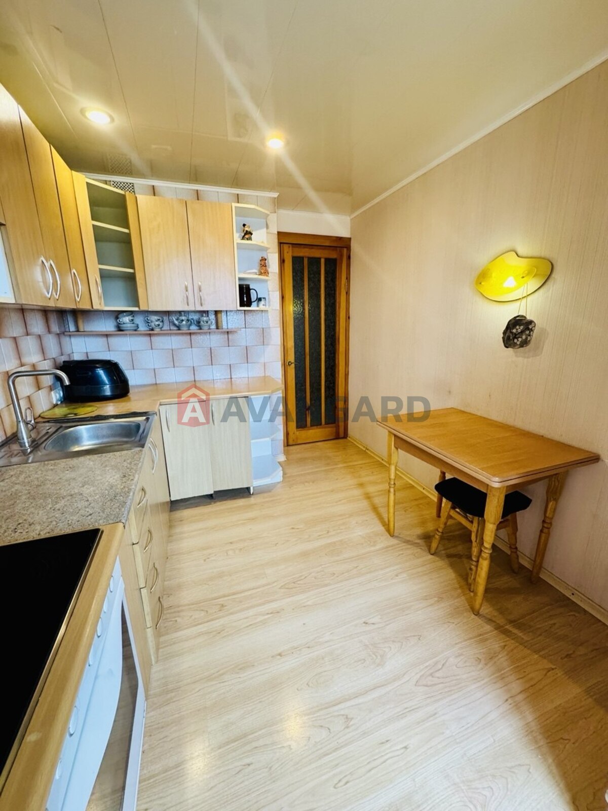 2 ����. ��������, 50/-/10 ��. �., 7/14 ���� ���� 4