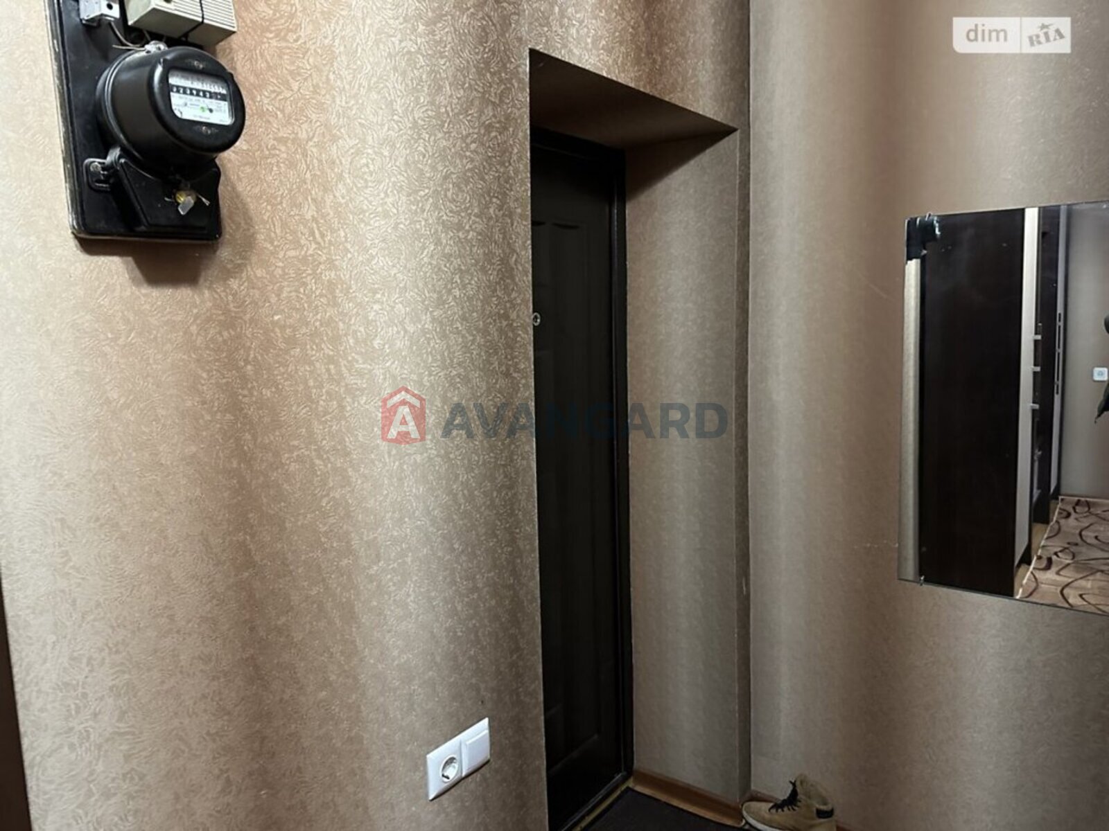 2 ��. ��������, 45/27/6 ��. �., 3/5 ������ ���� 30