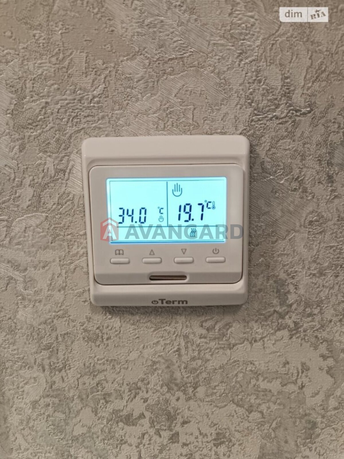 1 ��. ��������, 46/-/19 ��. �., 9/10 ������ ���� 18