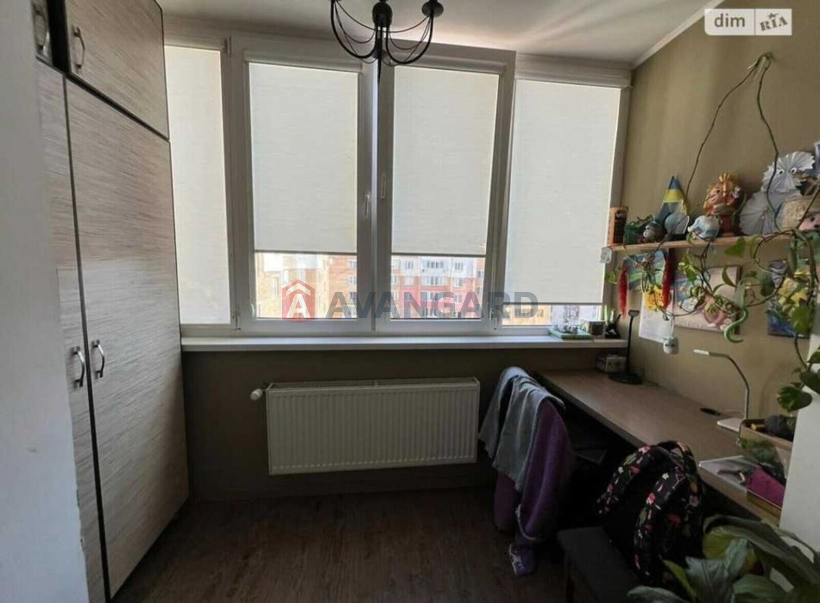 1 ��. ��������, 44/-/10 ��. �., 6/6 ������ ���� 3