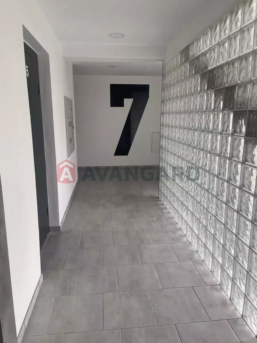 1 ��. ��������, 49/-/- ��. �., 7/9 ������ ���� 17