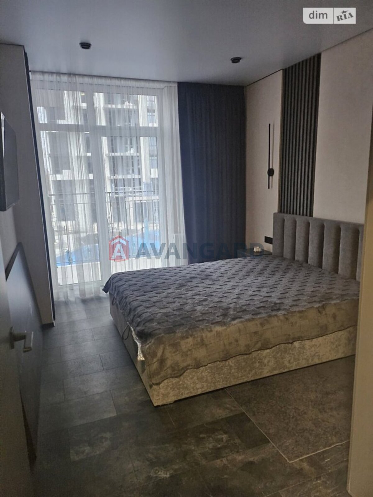 1 ��. ��������, 48/14/24 ��. �., 2/16 ������ ���� 6