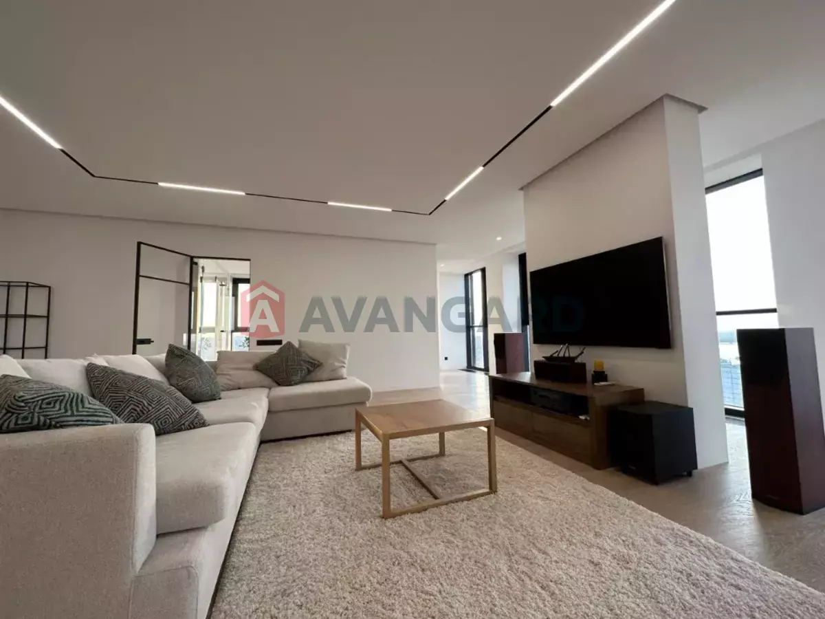 2 ��. ��������, 129/-/- ��. �., 24/26 ������ ���� 13