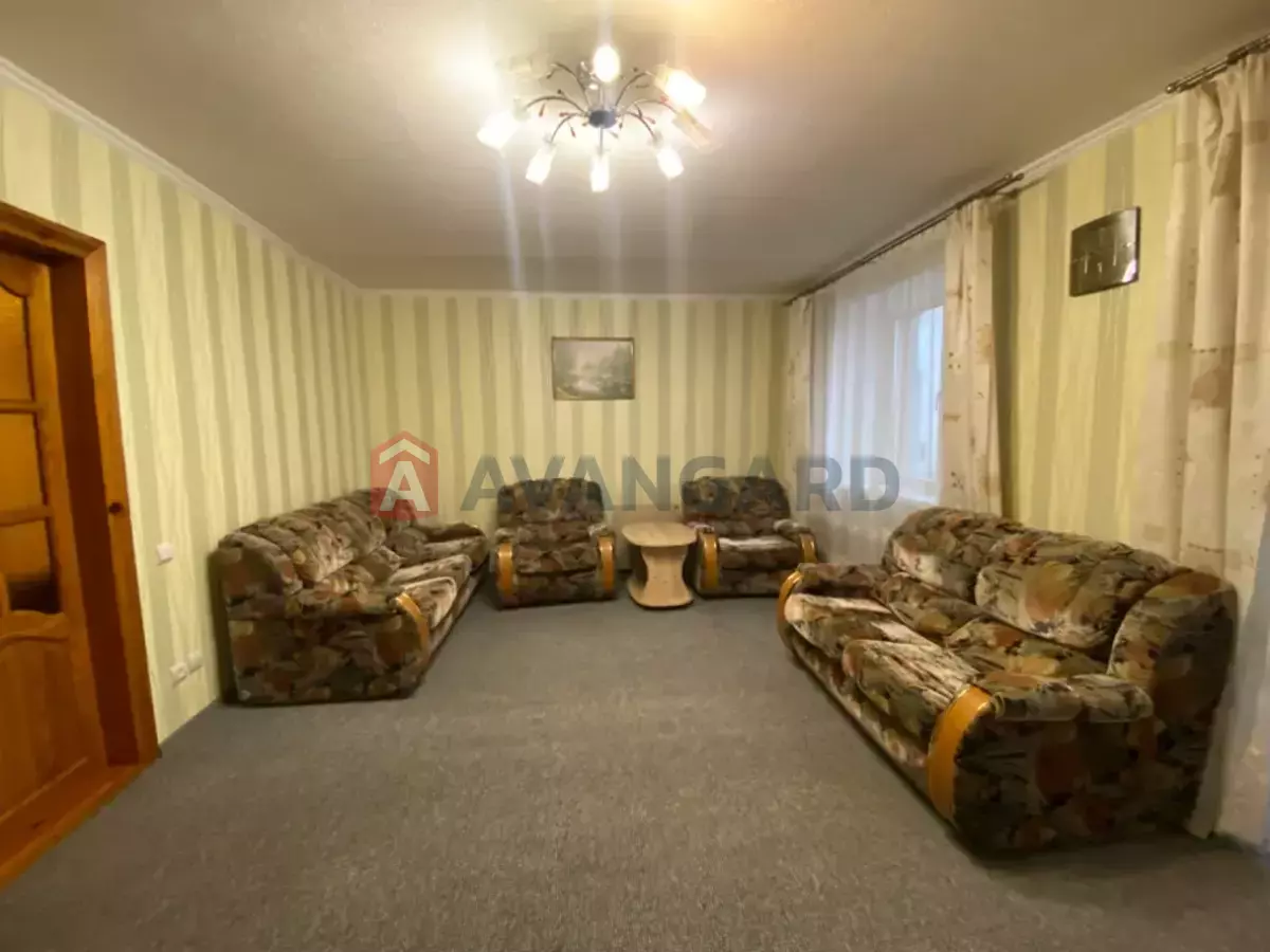 4 ��. ��������, 103/-/- ��. �., 4/9 ������ ���� 6