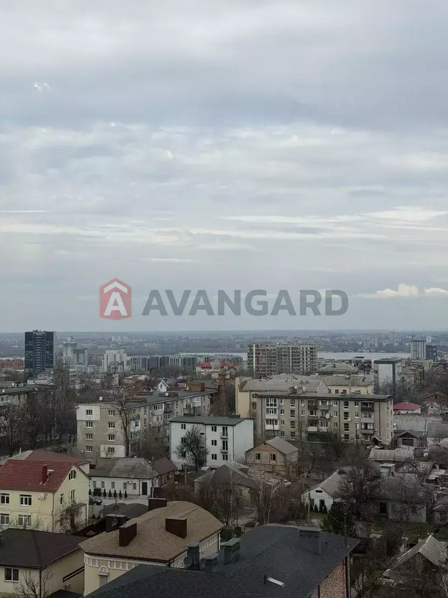 3 ��. ��������, 111/-/- ��. �., 8/10 ������ ���� 4