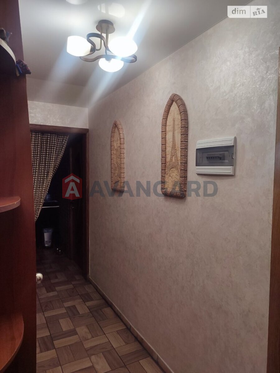 2 ��. ��������, 47/-/- ��. �., 6/8 ������ ���� 23