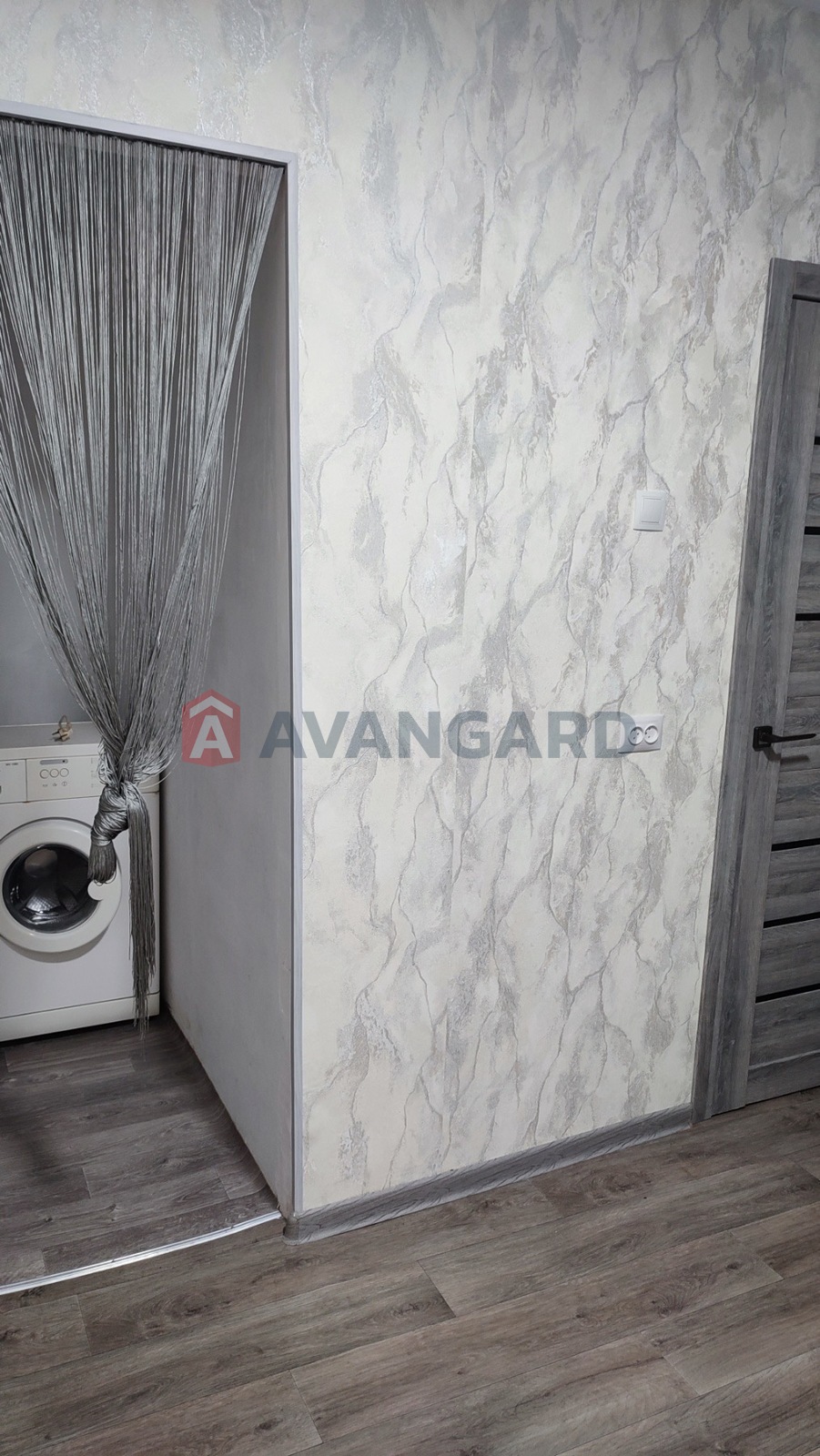 1 ��. ��������, 37/-/10 ��. �., 7/9 ������ ���� 3