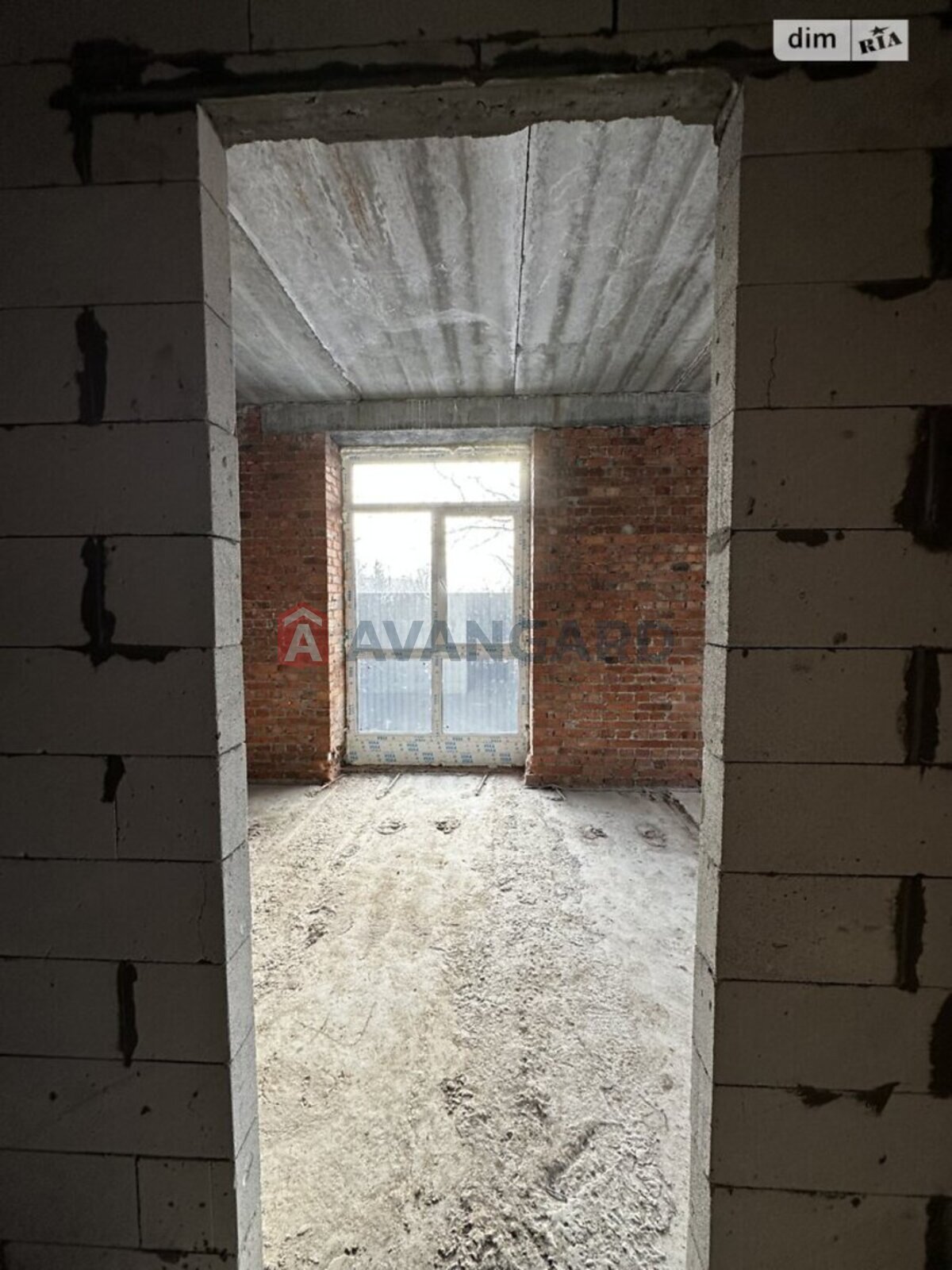 1 ��. ��������, 54/54/25 ��. �., 1/3 ������ ���� 7