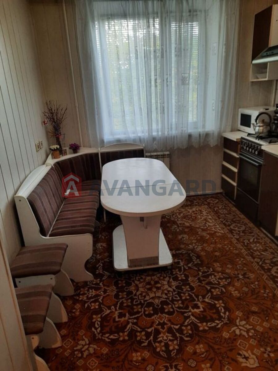 3 ����. ��������, 61/-/9 ��. �., 3/9 ���� ���� 2