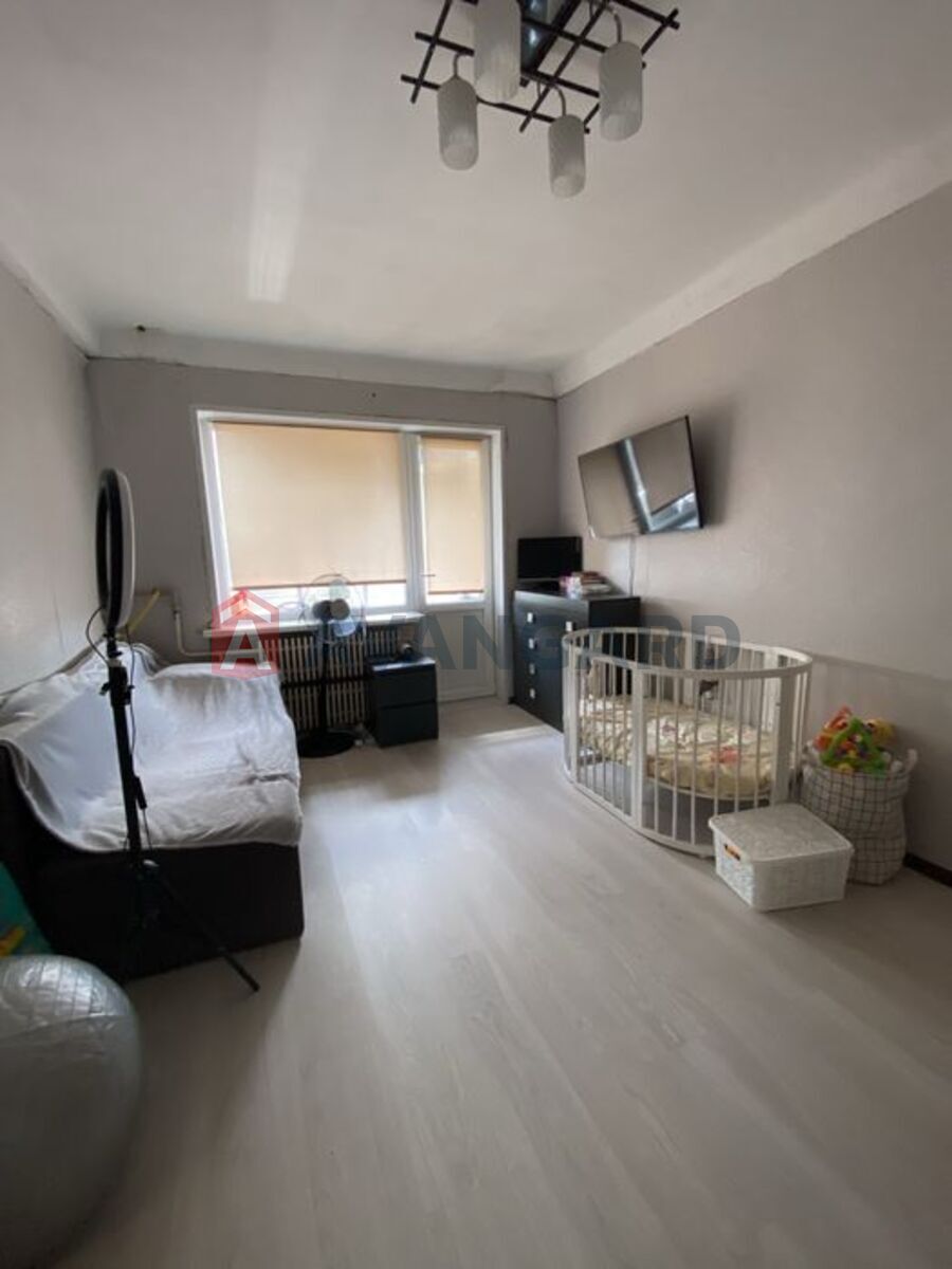 1 ��. ��������, 30/-/6 ��. �., 4/5 ������ ���� 1