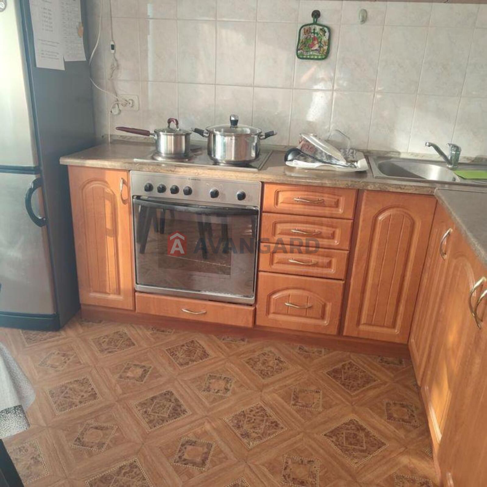 1 ����. ��������, 46/-/10 ��. �., 6/18 ���� ���� 8