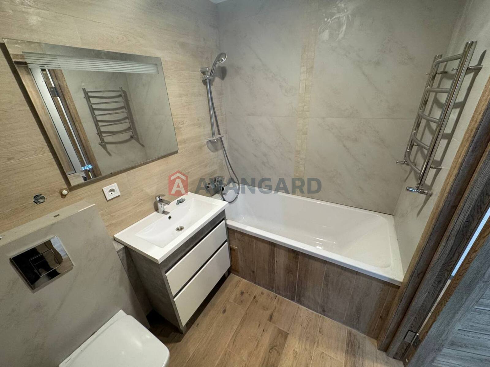 1 ����. ��������, 41/15/15 ��. �., 6/10 ���� ���� 2