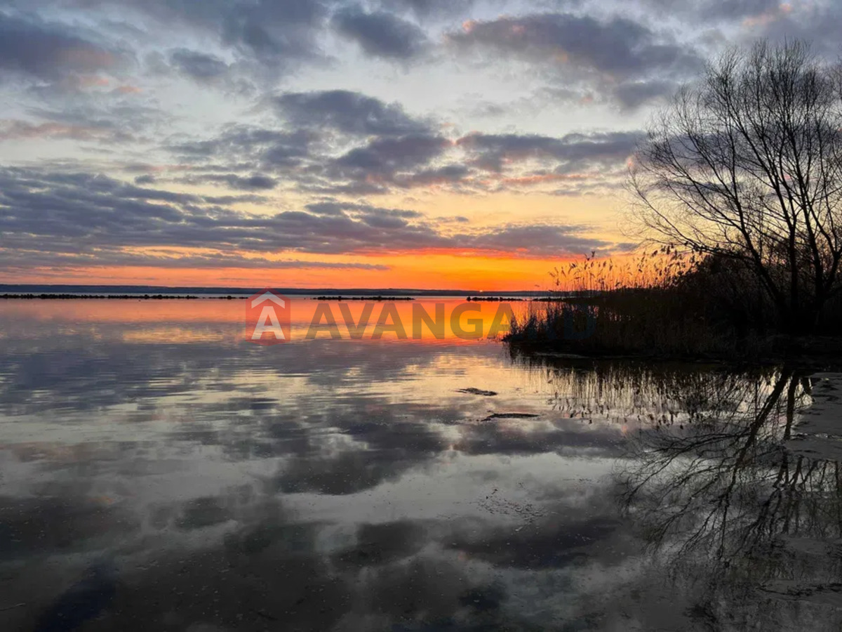 3 ����. ��������, 77/-/15 ��. �., 12/14 ���� ���� 4