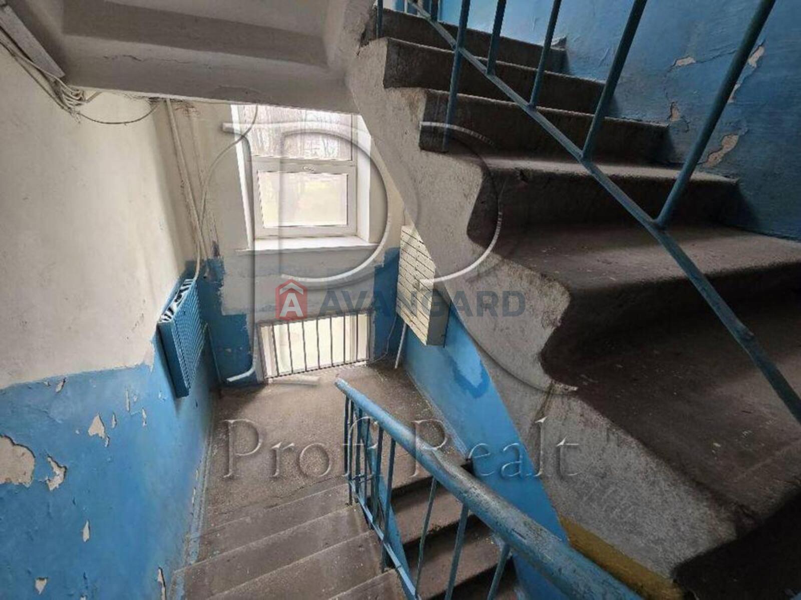 1 ��. ��������, 33/-/6 ��. �., 2/5 ������ ���� 12