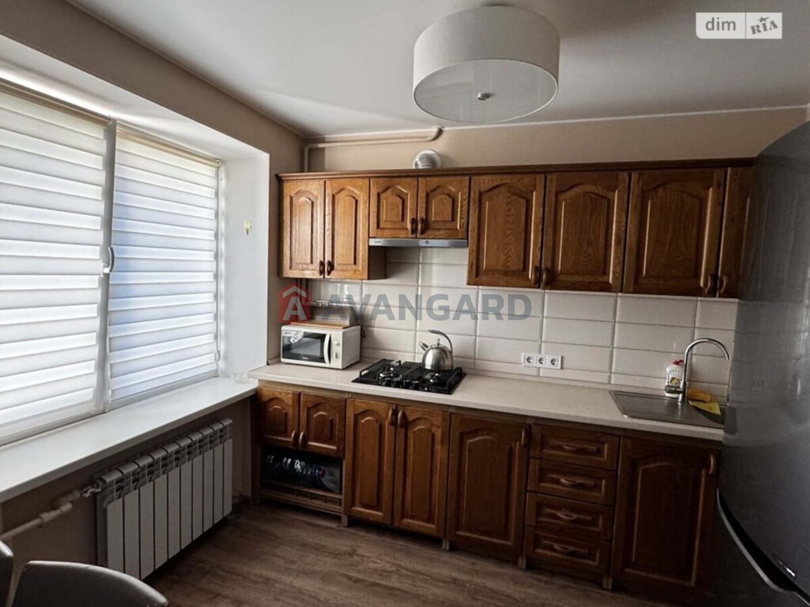 1 ��. ��������, 36/-/- ��. �., 5/9 ������ ���� 8