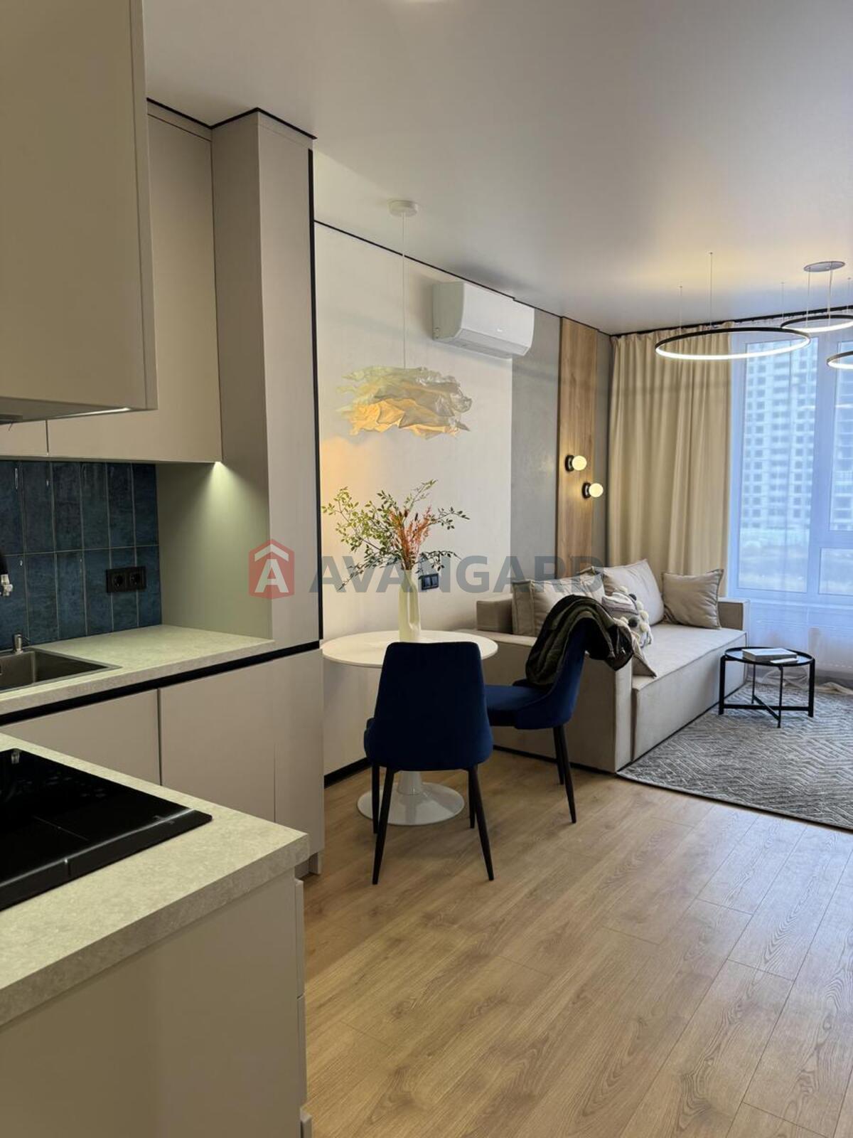 1 ��. ��������, 43/15/24 ��. �., 4/25 ������ ���� 13