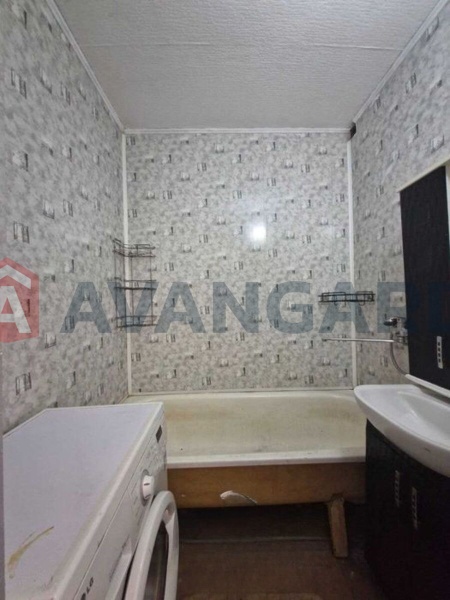 1 ��. ��������, 32/-/7 ��. �., 3/9 ������ ���� 11