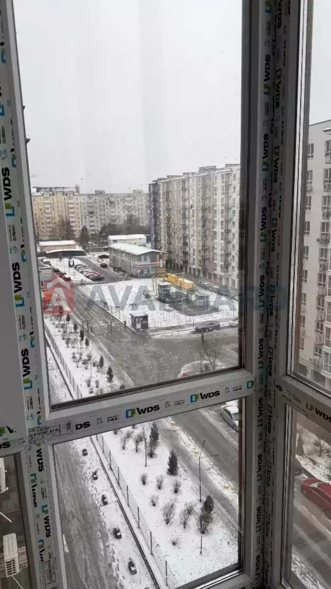 3 ����. ��������, 68/-/- ��. �., 8/10 ���� ���� 12