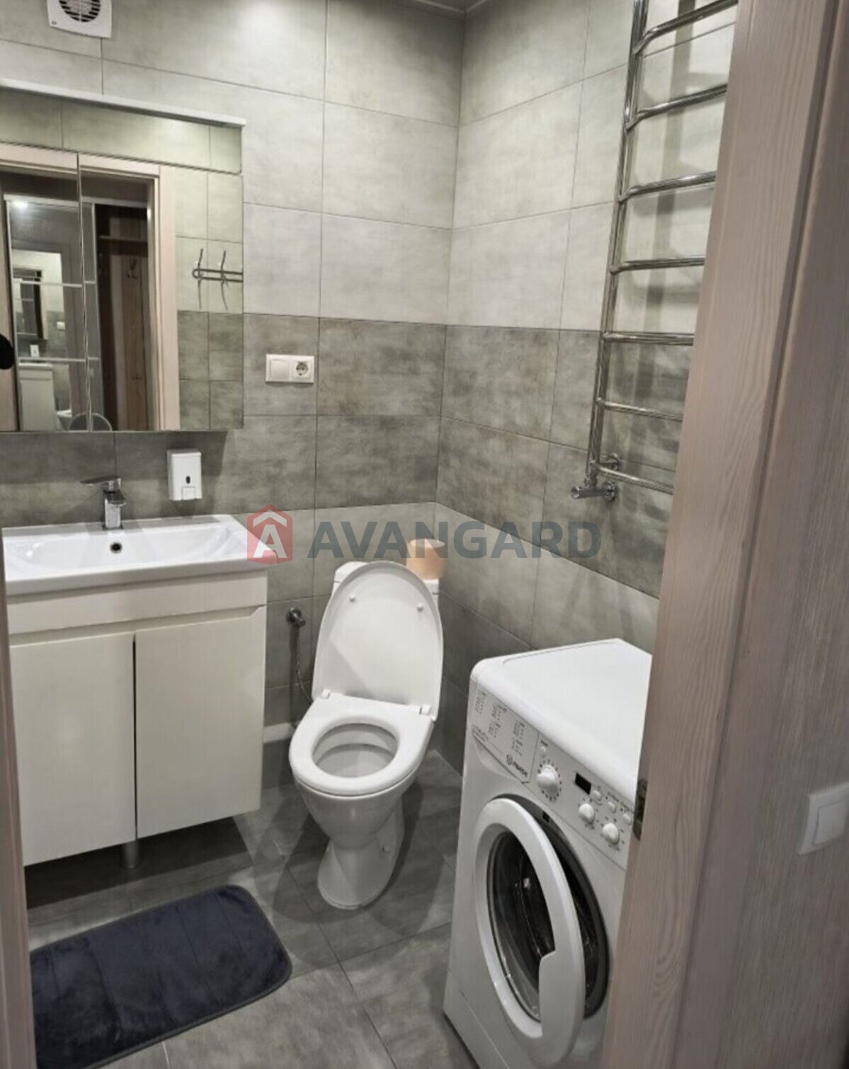 1 ����. ��������, 41/20/10 ��. �., 8/8 ���� ���� 4