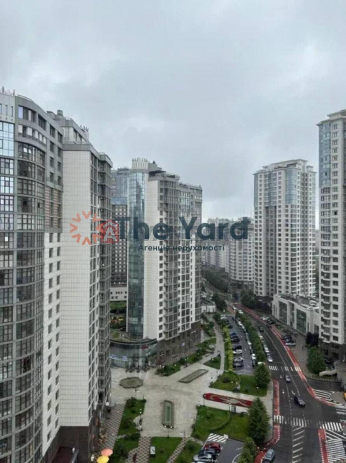 2 ��. ��������, 118/63/28 ��. �., 15/29 ������ ���� 18