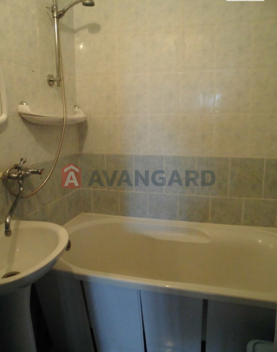 2 ��. ��������, 51/28/7 ��. �., 9/9 ������ ���� 9